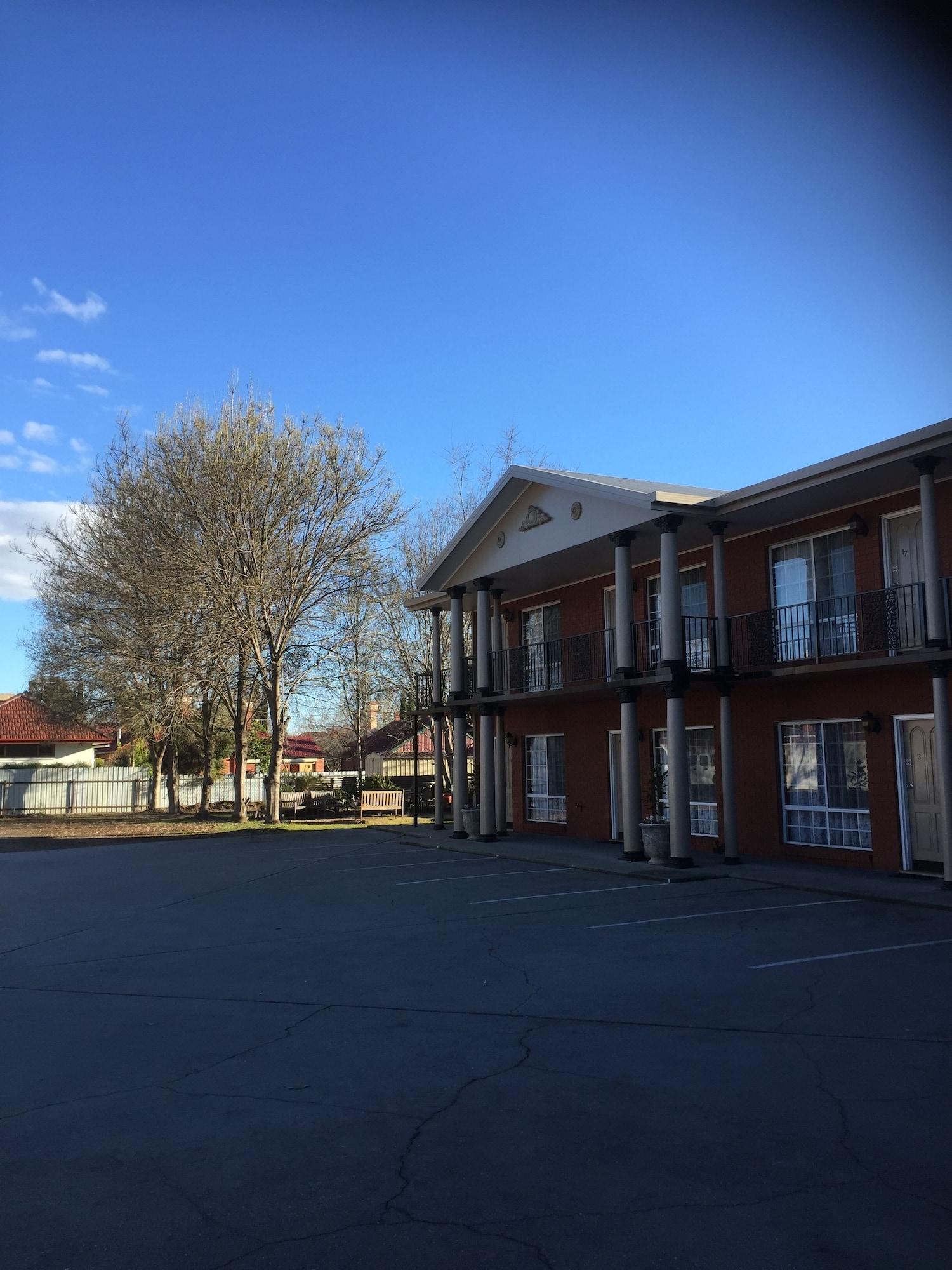 Meramie Motor Inn Albury Exterior photo