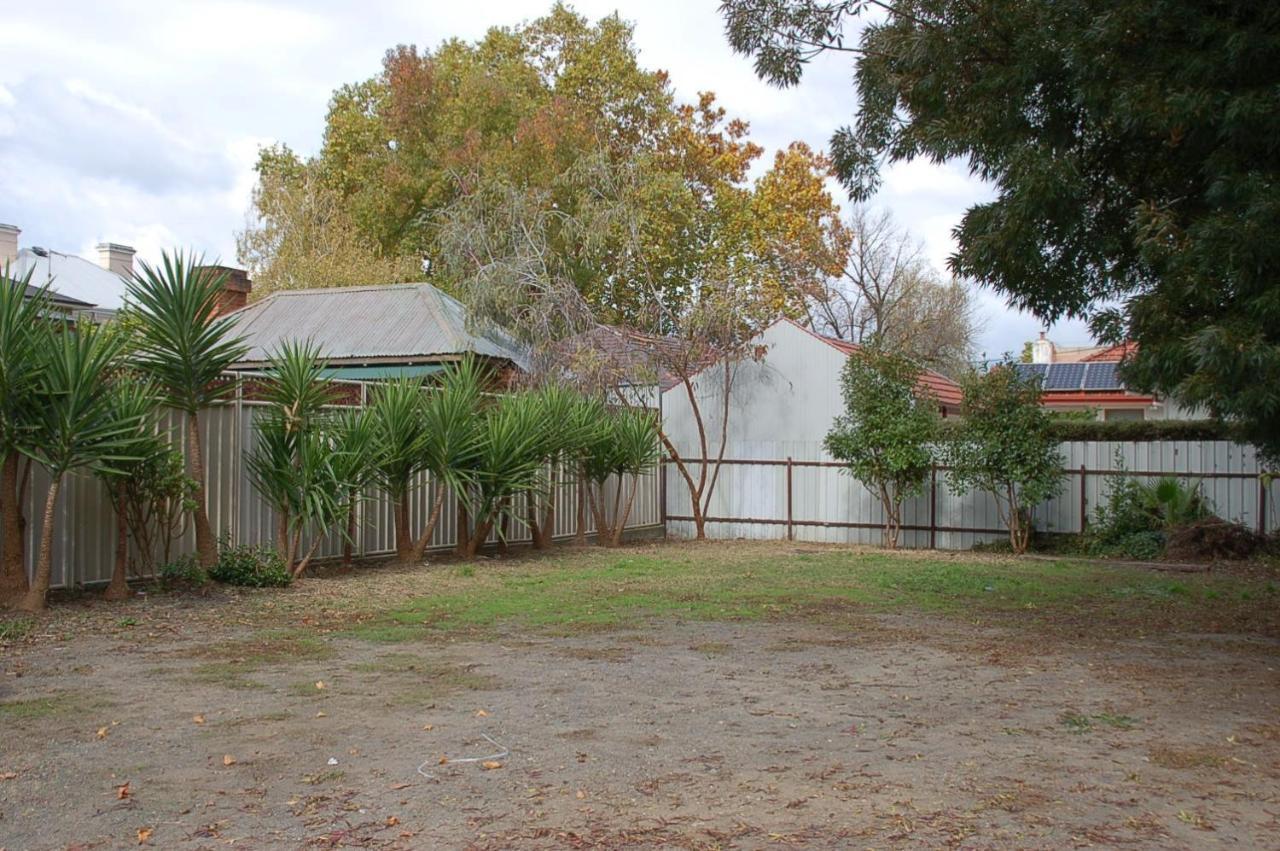 Meramie Motor Inn Albury Exterior photo