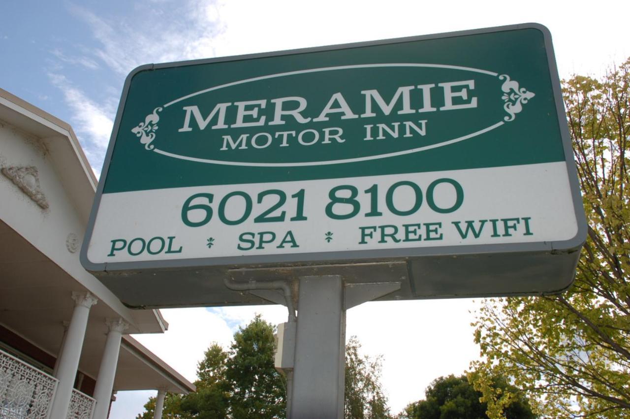 Meramie Motor Inn Albury Exterior photo